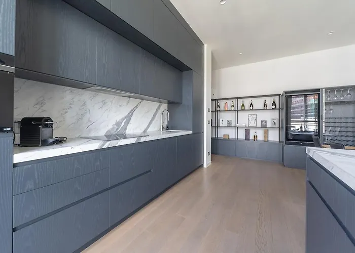 The Urban Nest - Elegante E Moderno 2 Stanze Lejlighed *